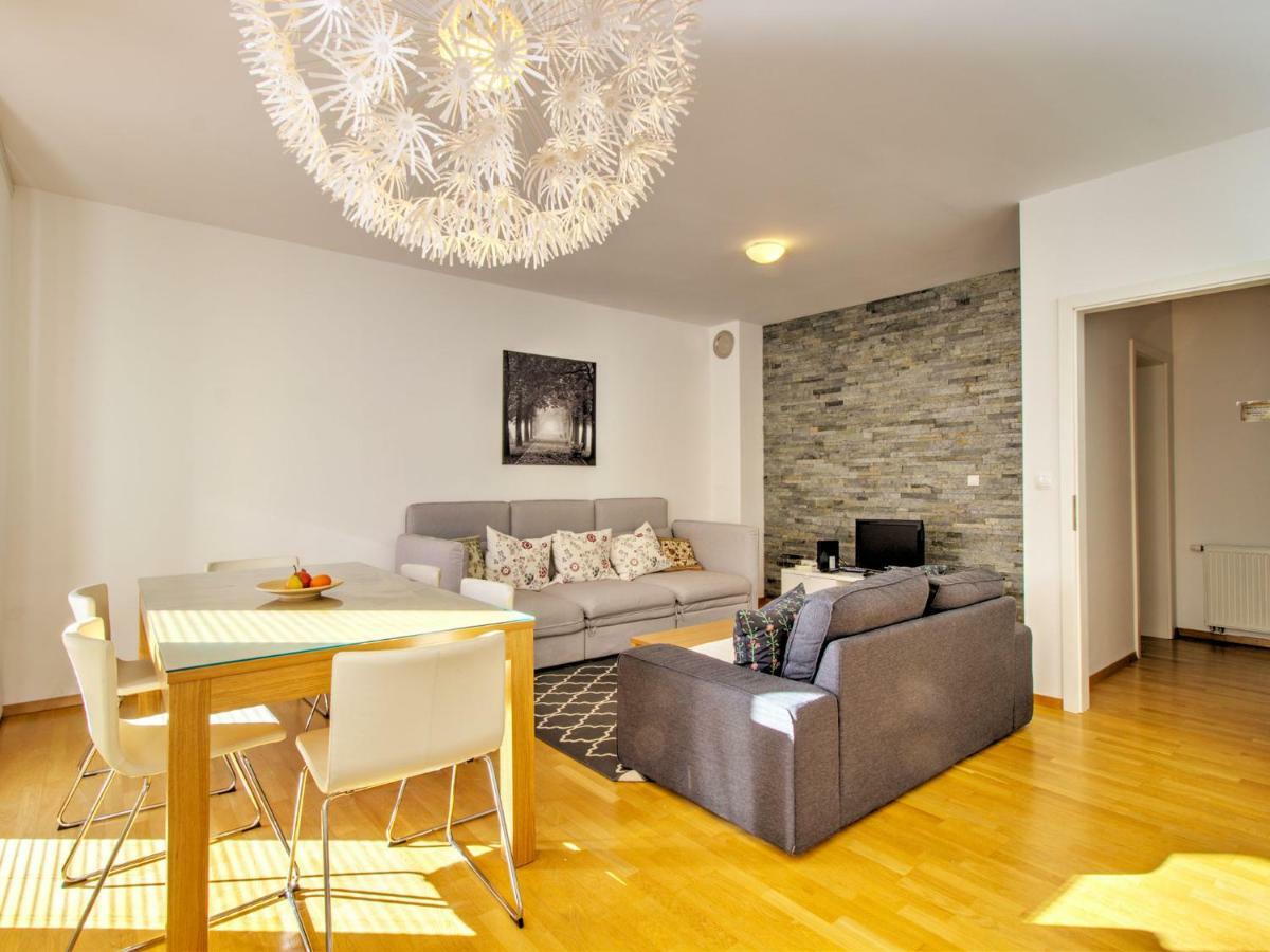 Sun And Spa Apartment Kranjska Gora Eksteriør bilde